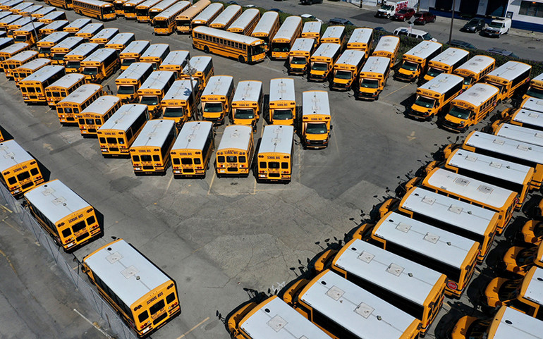 Thế giới tiến sát mốc 16 triệu ca mắc Covid-19 -0