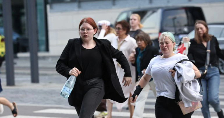 [Ảnh] Vụ xả súng nghiêm trọng tại trung tâm mua sắm ở thủ đô của Đan Mạch -0