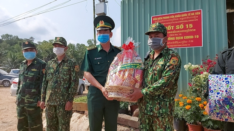 Xuân ở vùng biên giới Hà Tiên -0