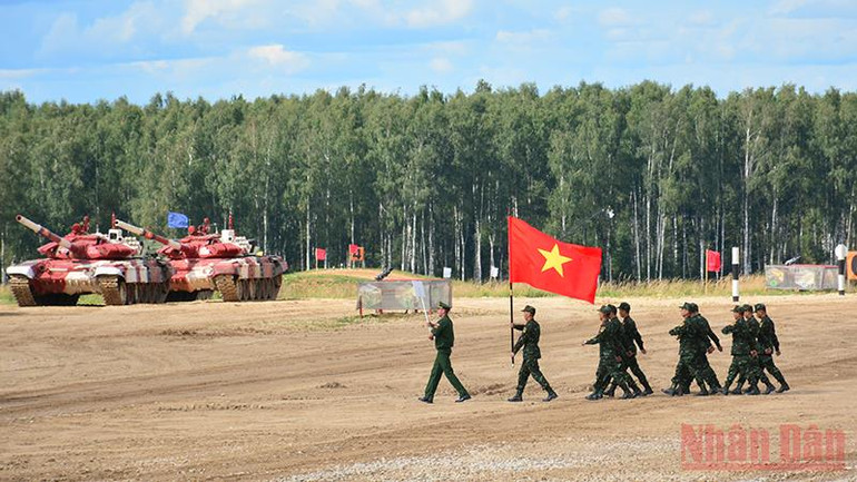 Ấn tượng lễ khai mạc chính thức của cuộc thi Xe tăng hành tiến -0