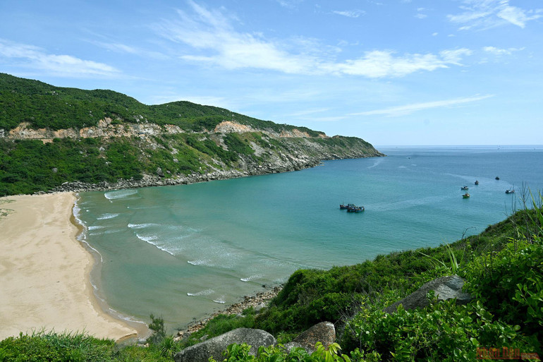 Khám phá mũi Đại Lãnh, Vũng Rô -0