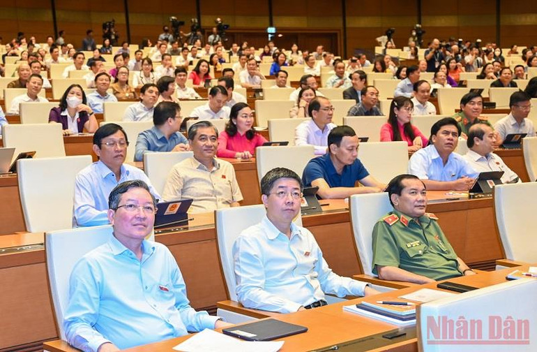 Đại biểu Quốc hội: Cần thu hút đầu vào, siết chặt đầu ra ở bậc đại học -0