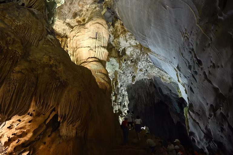 Khám phá “Thiên Nam đệ nhất động” -0