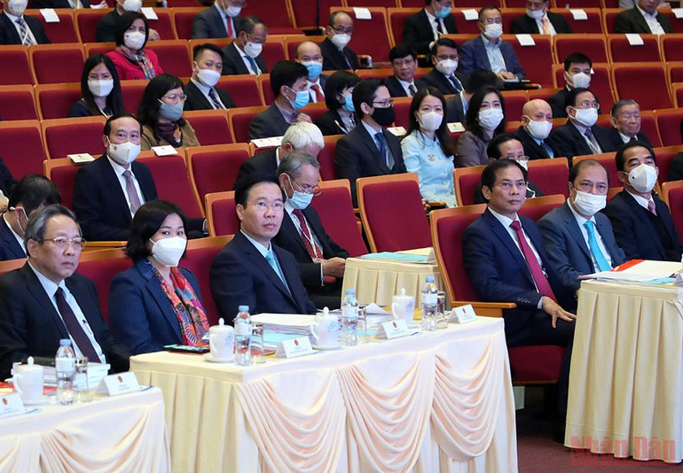 Các đại biểu dự Hội nghị. (Ảnh: Duy Linh) Nâng cao công tác xây dựng Đảng trong lĩnh vực đối ngoại -0