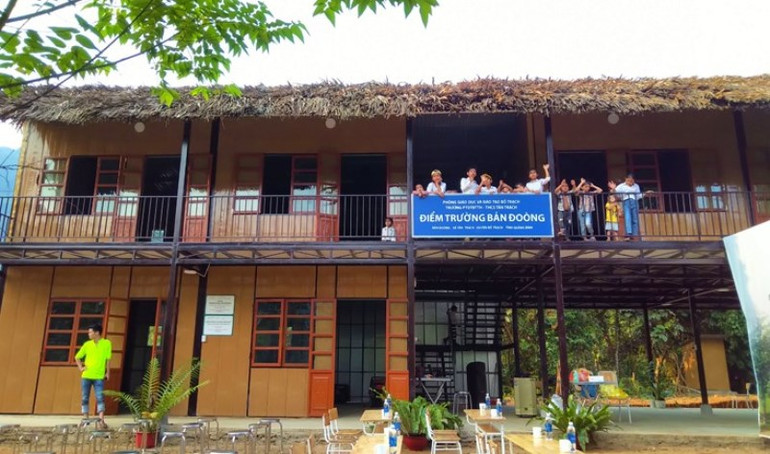 Bản Đoòng biệt lập giữa rừng Phong Nha-Kẻ Bàng đã có sóng điện thoại -0