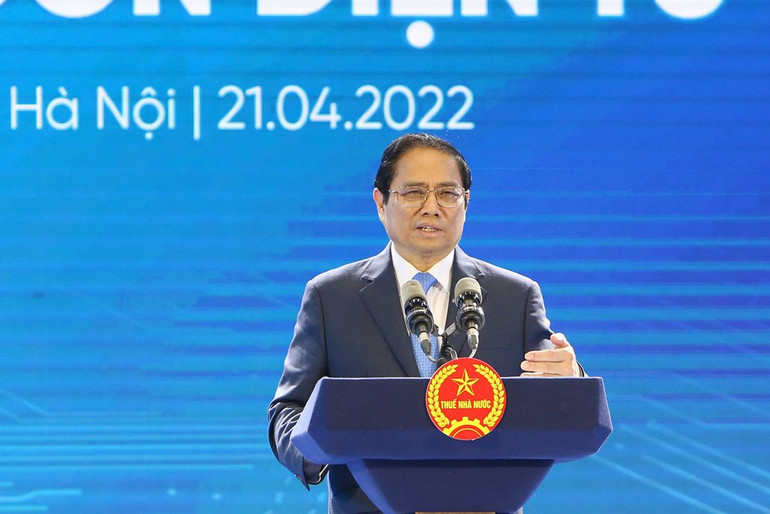 Thủ tướng Phạm Minh Chính phát biểu tại buổi lễ. Sử dụng toàn bộ hóa đơn điện tử trước ngày 1/7 -0