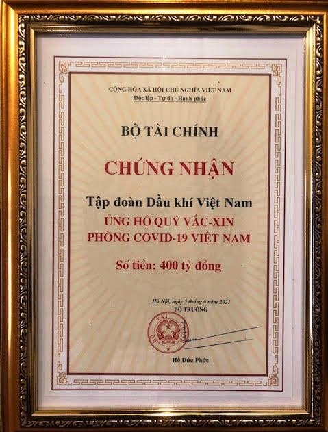 Petrovietnam đã chuyển 400 tỷ đồng đến Quỹ vaccine phòng, chống Covid-19 -0