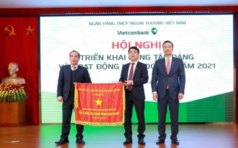 Vietcombank - Những dấu ấn tiên phong -0