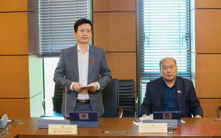 Kết hợp tiền kiểm và hậu kiểm đối với việc phổ biến phim trên không gian mạng -0