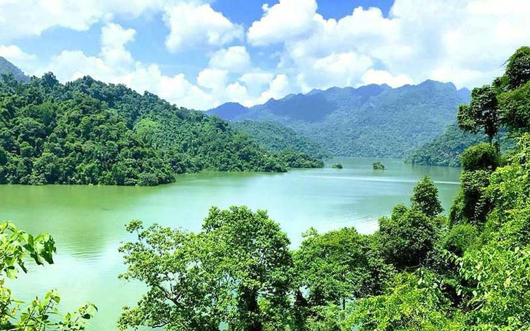 Điểm danh những khu du lịch sinh thái phù hợp trong Tết dương lịch -0