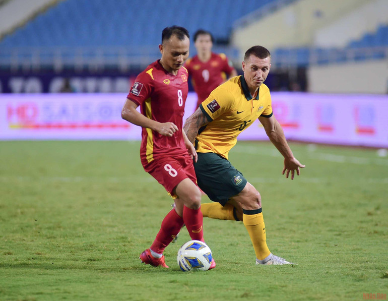 Chơi hết mình, Việt Nam thua tối thiểu Australia -0