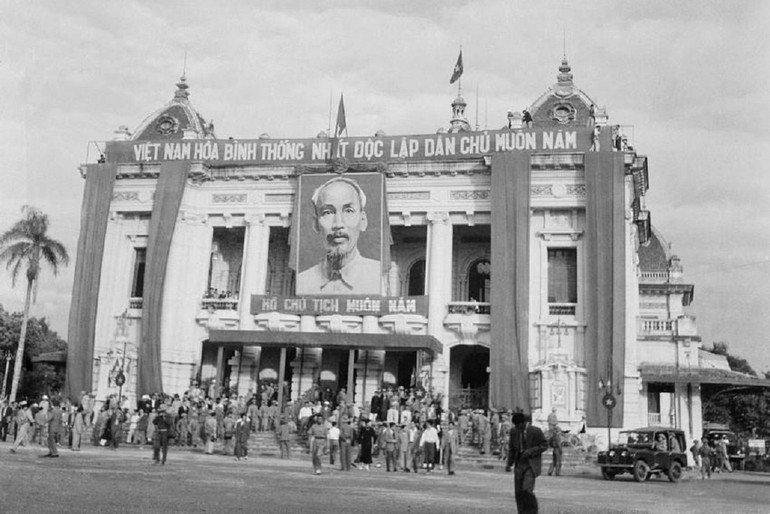 Hà Nội chuyển mình sau ngày 10/10 lịch sử -1