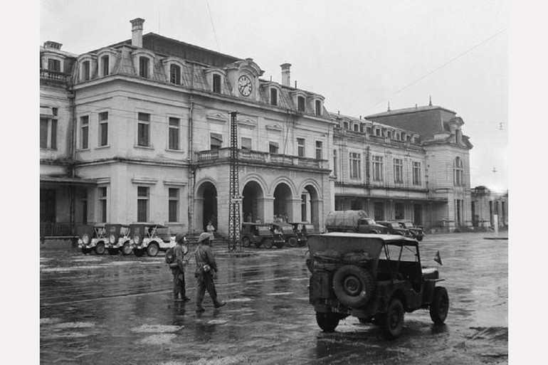 Hà Nội chuyển mình sau ngày 10/10 lịch sử -1