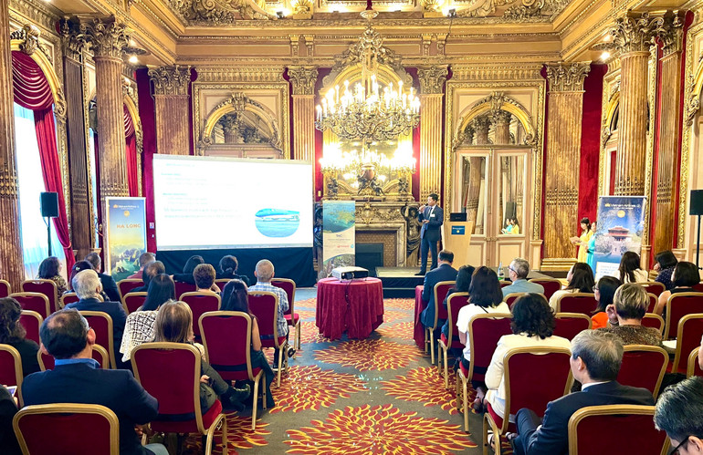 Xúc tiến du lịch tại Pháp -0