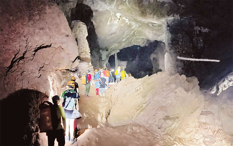 Du lịch… xanh trở lại -0