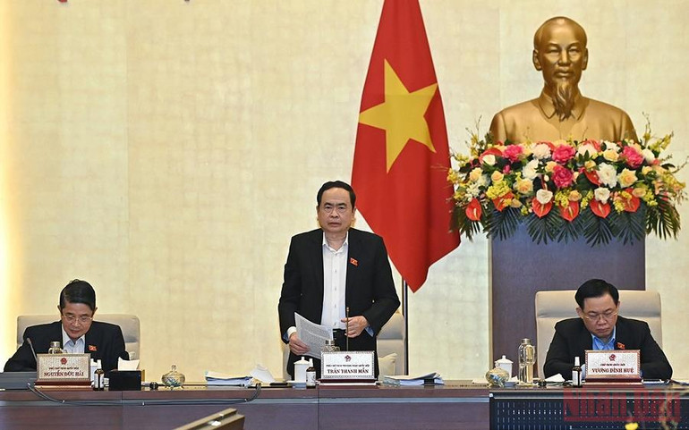 Phó Chủ tịch thường trực Quốc hội Trần Thanh Mẫn phát biểu ý kiến tại phiên họp. (Ảnh: DUY LINH) Trình Quốc hội chủ trương đầu tư dự án xây dựng đường bộ cao tốc Bắc-Nam phía Đông -0