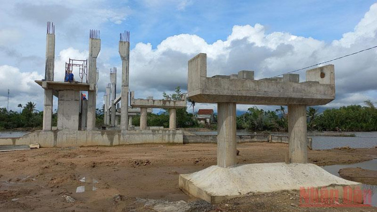 Chủ tịch UBND tỉnh Quảng Ngãi yêu cầu thanh tra toàn diện dự án thi công chậm -0