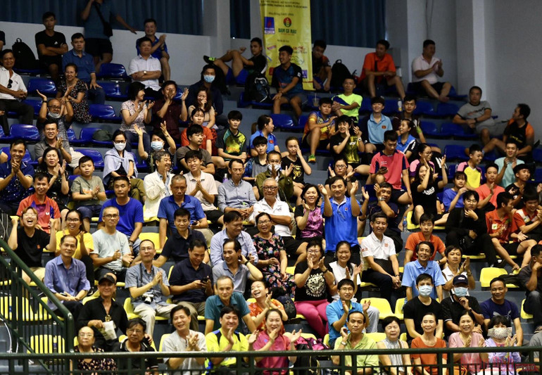 TP Hồ Chí Minh giành chức vô địch đầu tiên -2