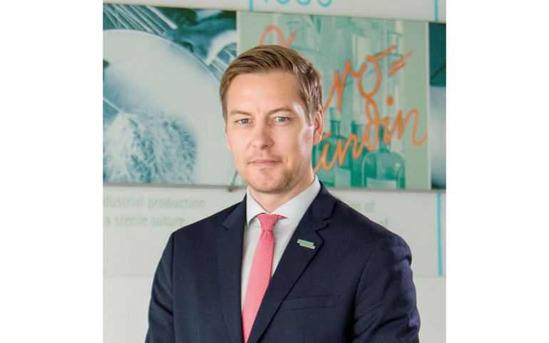 Đối tác tin cậy, trách nhiệm -0