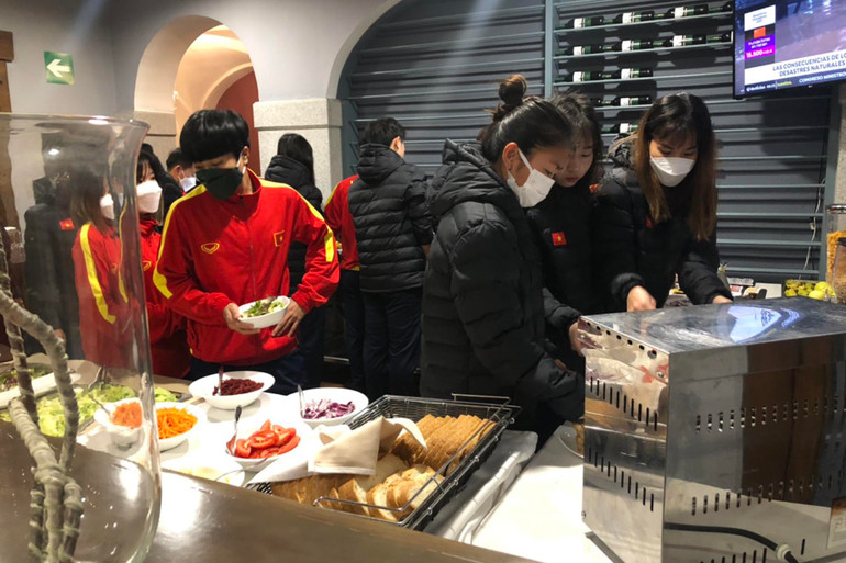 Đội tuyển nữ bắt đầu chuyến tập huấn tại Tây Ban Nha -0