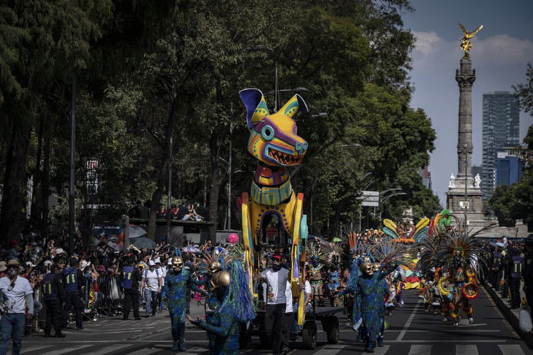 “Ngày của người chết” quay trở lại trên đường phố Mexico ảnh 6 “Ngày của người chết” quay trở lại trên đường phố Mexico -3