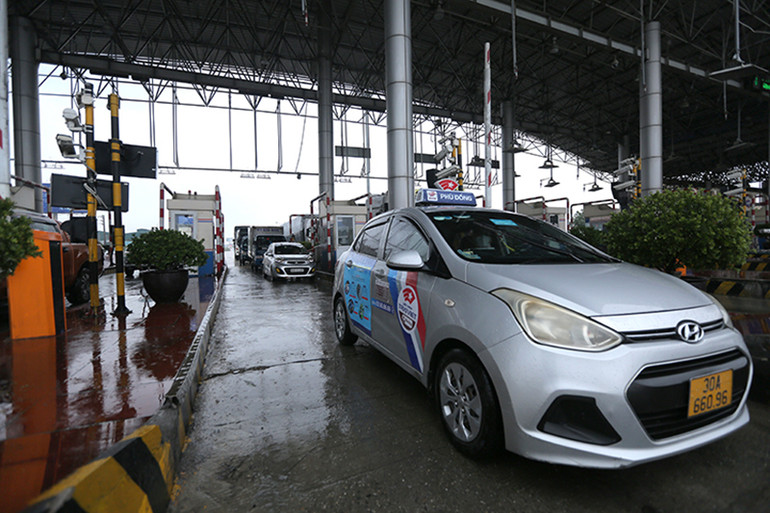 Hà Nội dừng kiểm soát phương tiện tại 22 chốt cửa ngõ -0