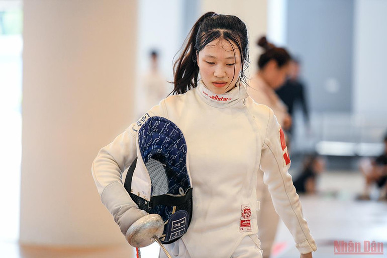 Một ngày của đội tuyển đấu kiếm Việt Nam -0