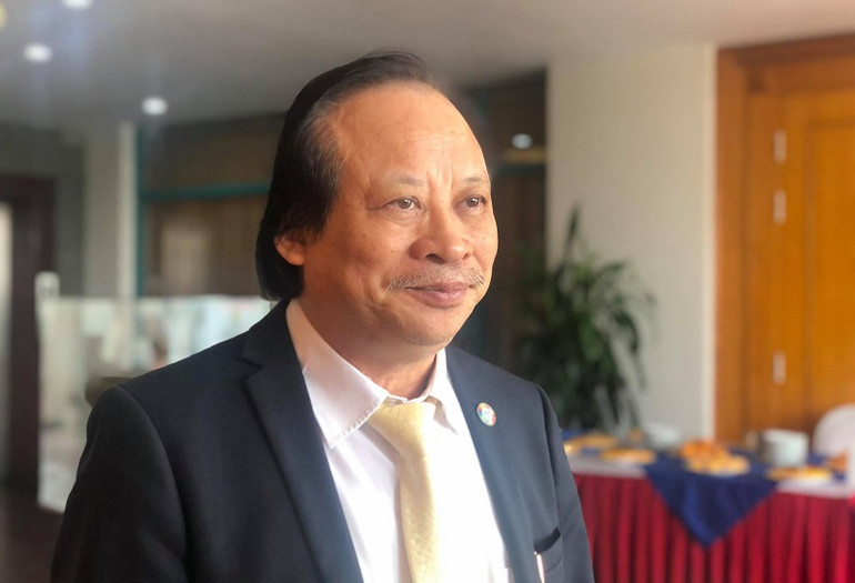 PGS, TS Nguyễn Viết Nhung, Giám đốc BV Phổi Trung ương. Bệnh nhân hồi phục kỳ diệu sau ghép phổi hai ngày -0