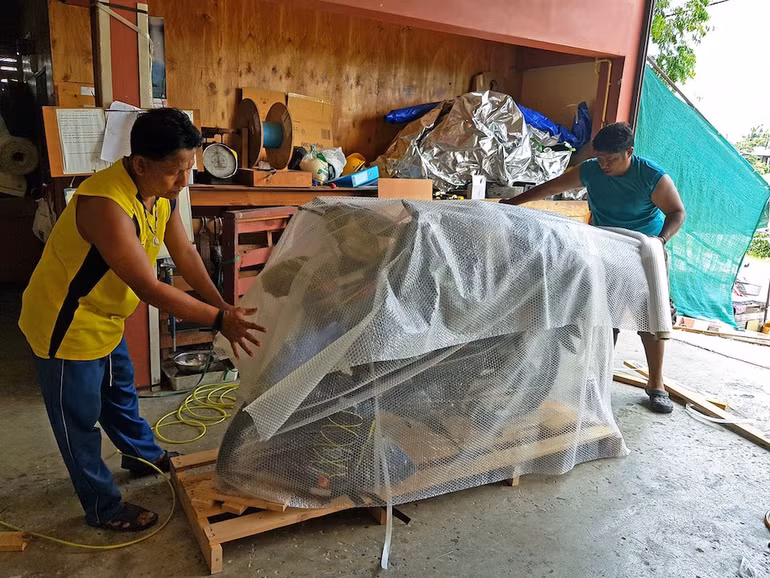 Lên đường… lo sợ, phấn khích, cô đơn -0