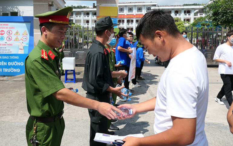 Tin ghép tại Hà Giang -0