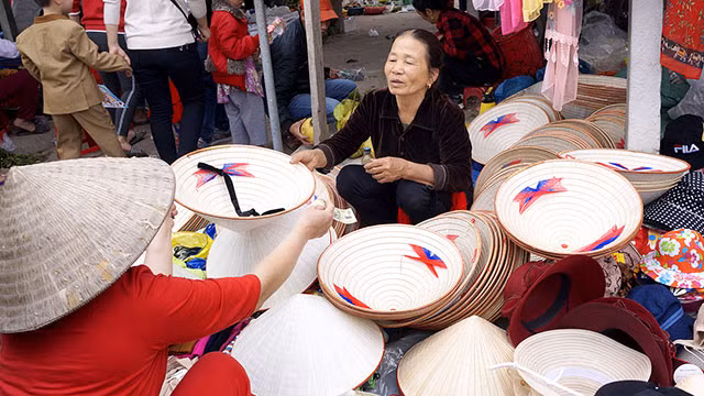 Rộn ràng chợ Tết quê ảnh 3