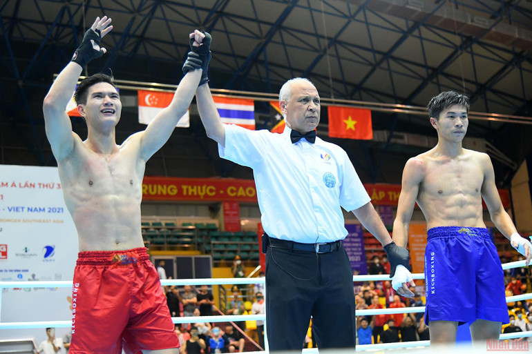 Kick boxing giành thêm năm huy chương vàng giúp Việt Nam dẫn đầu bảng tổng sắp SEA Games 31 -0