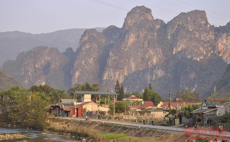 Bình yên thung lũng Búng Lao -0