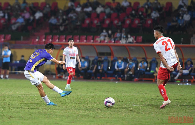CLB Hà Nội giành chiến thắng đậm trong ngày chia tay Quang Hải -0