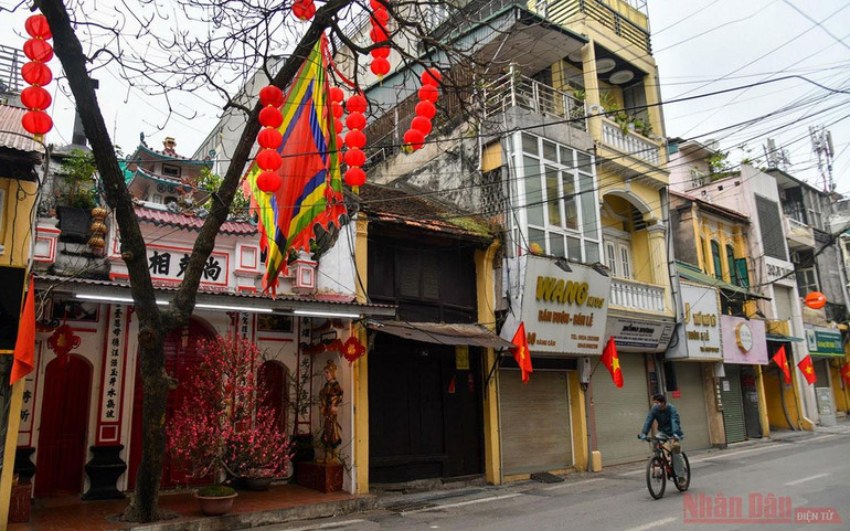 Hà Nội thanh bình trong sớm mùng 1 Tết -0