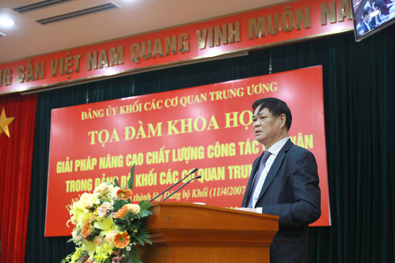 Đồng chí Huỳnh Tấn Việt, Ủy viên Trung ương Đảng, Bí thư Đảng ủy Khối phát biểu tại tọa đàm. Nâng cao chất lượng công tác dân vận trong Đảng bộ Khối các cơ quan Trung ương -0
