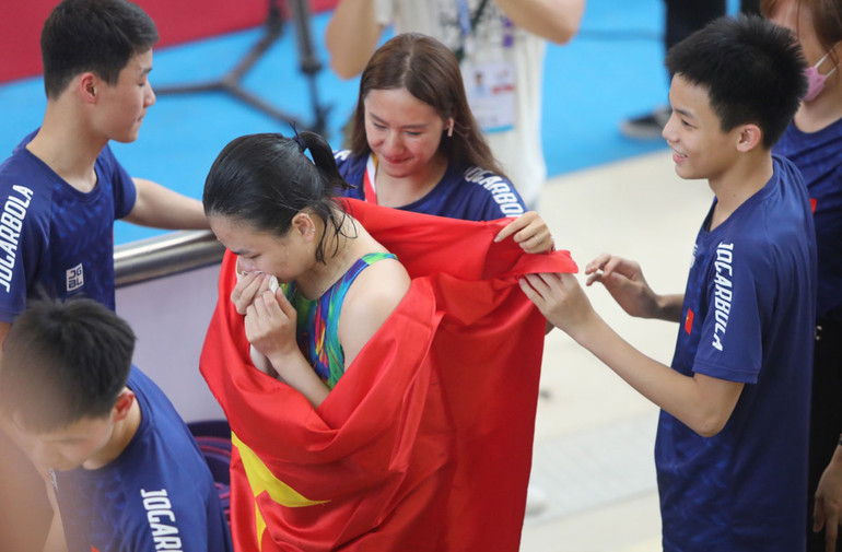 Phương Mai, Hồng Hạnh giành Huy chương Bạc thứ 2 cho thể thao Việt Nam -0