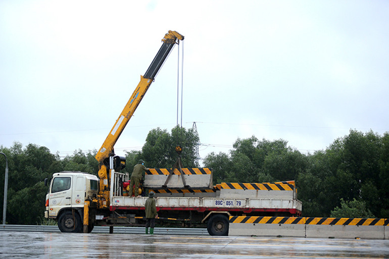 Hà Nội dừng kiểm soát phương tiện tại 22 chốt cửa ngõ -5