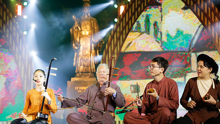 Bức tranh di sản dân gian đa sắc -0