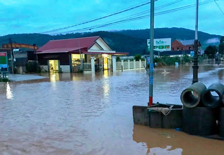 Mưa lớn gây nhiều thiệt hại tại Lâm Đồng -0