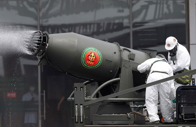 Phun khử khuẩn, tiêu độc Bệnh viện Bệnh Nhiệt đới Trung ương cơ sở Kim Chung -0