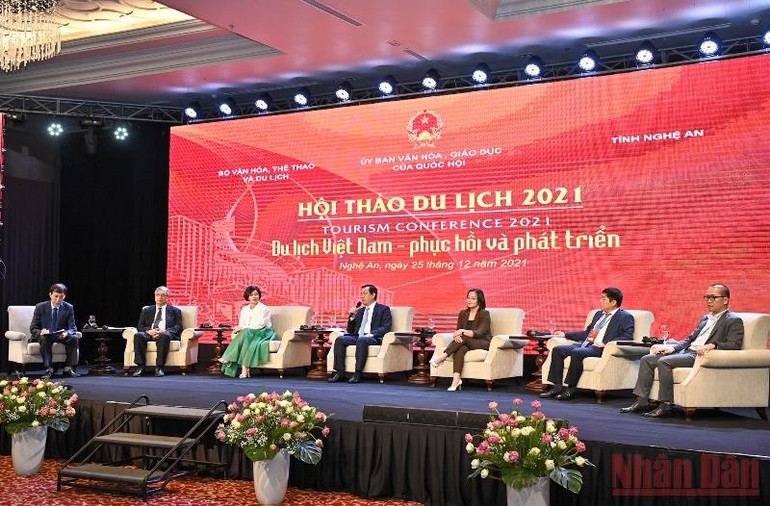 Để du lịch Việt Nam sớm hồi phục và phát triển trong bối cảnh bình thường mới -0