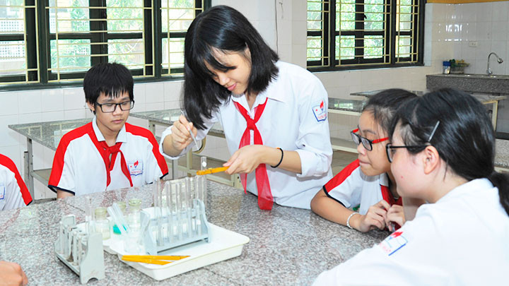 Khắc phục tình trạng thiếu giáo viên -0