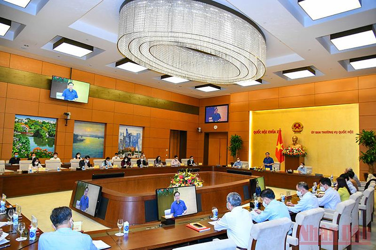 Điều hành chính sách tài khóa, tiền tệ để khôi phục và phát triển kinh tế -0