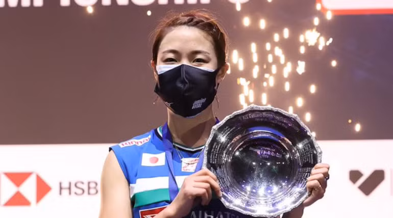 Tay vợt Malaysia vô địch đơn nam Giải cầu lông toàn Anh mở rộng 2021 -0