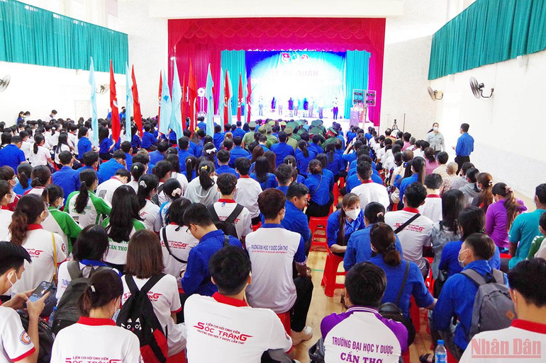 Phát động Lễ ra quân Chiến dịch Thanh niên tình nguyện Hè năm 2022. Tuổi trẻ Sóc Trăng tình nguyện về vùng nông thôn, đồng đào dân tộc thiểu sổ -0