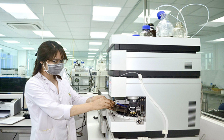 Phân tích hoạt chất trong sản phẩm tại Viện Thực phẩm chức năng (Khu Công nghệ cao Hòa Lạc). Nhiều tập đoàn lớn đã đến Khu Công nghệ cao Hòa Lạc -0