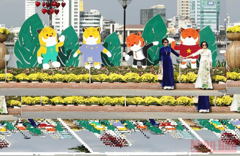 Đà Nẵng khát vọng vươn cao -0