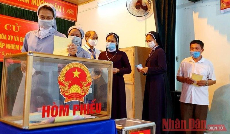 Không khí bầu cử tại một số địa phương -1