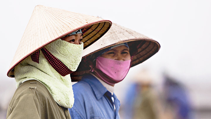 Mưu sinh ven biển Thụy Xuân -0